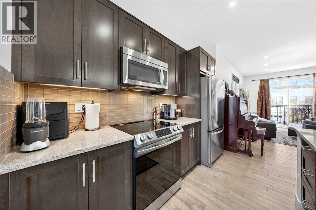 Row / Townhouse for Sale in 503 Nolanfield Villas NW|Calgary, Alberta T3R0T9 5