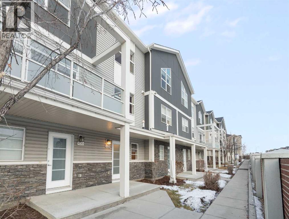 Row / Townhouse for Sale in 428 Redstone View NE|Calgary, Alberta T3N1B5 2
