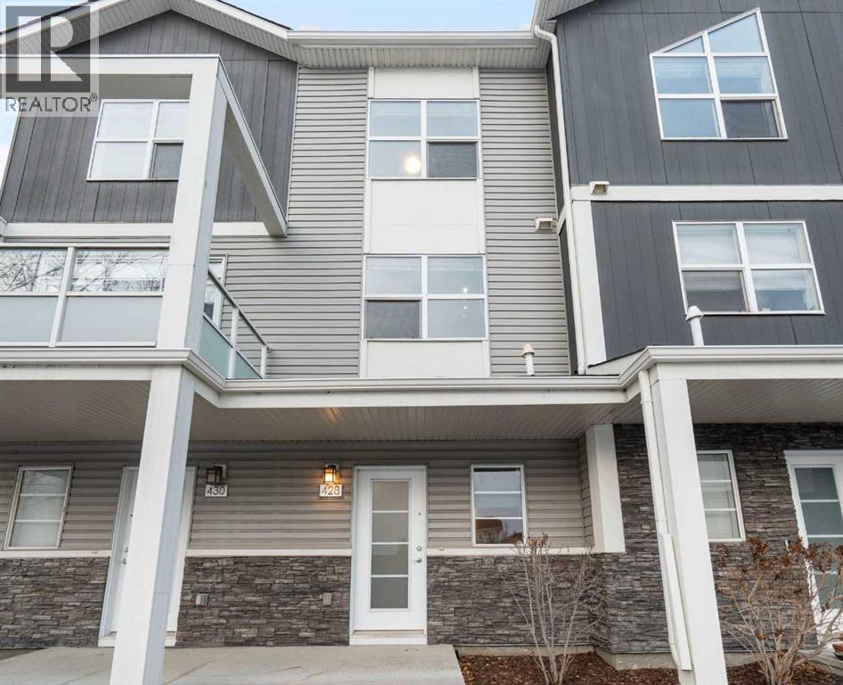 Row / Townhouse for Sale in 428 Redstone View NE|Calgary, Alberta T3N1B5 3