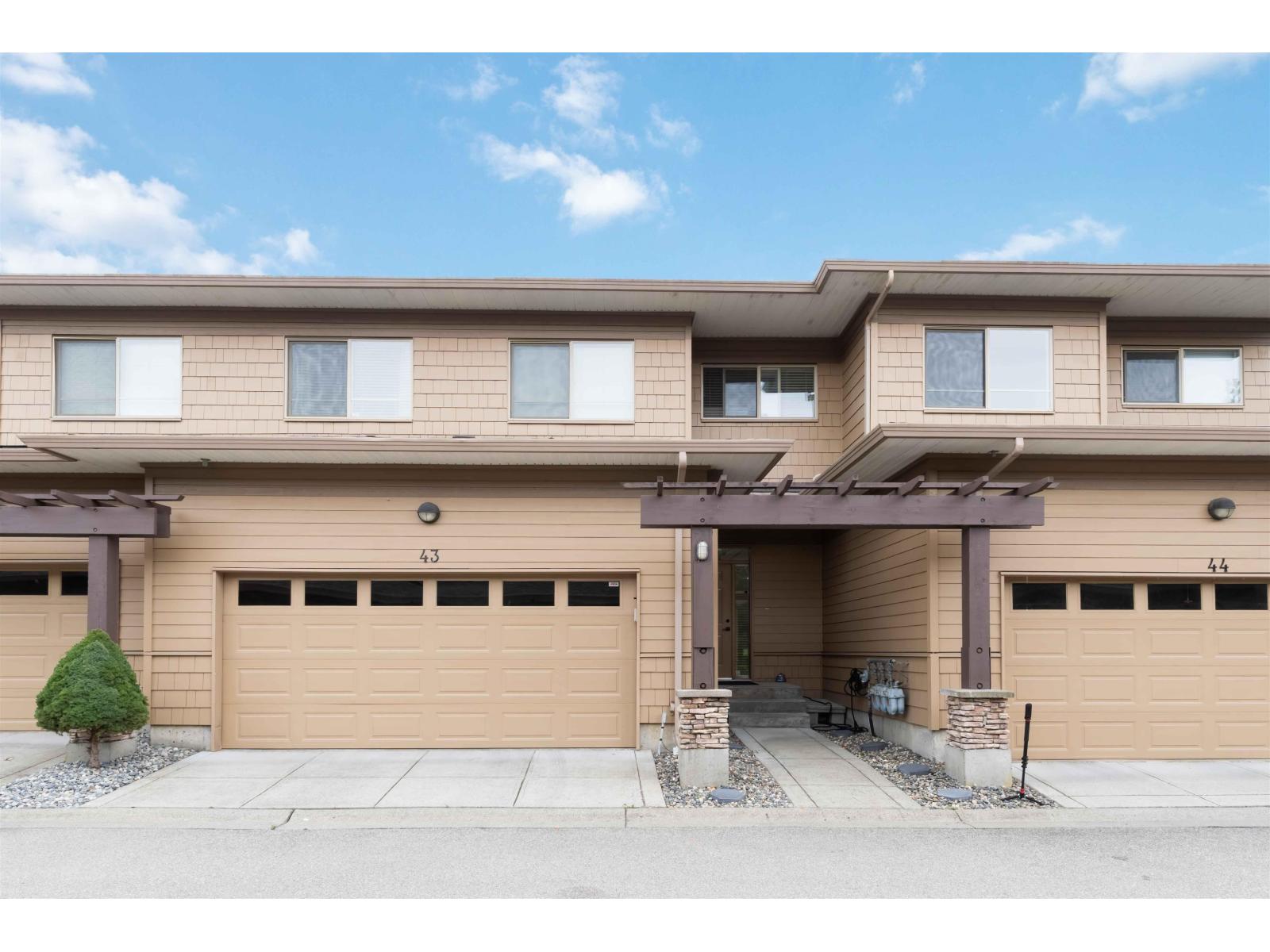 For sale: 43 16655 64 AVENUE, Surrey, British Columbia V3S3V1