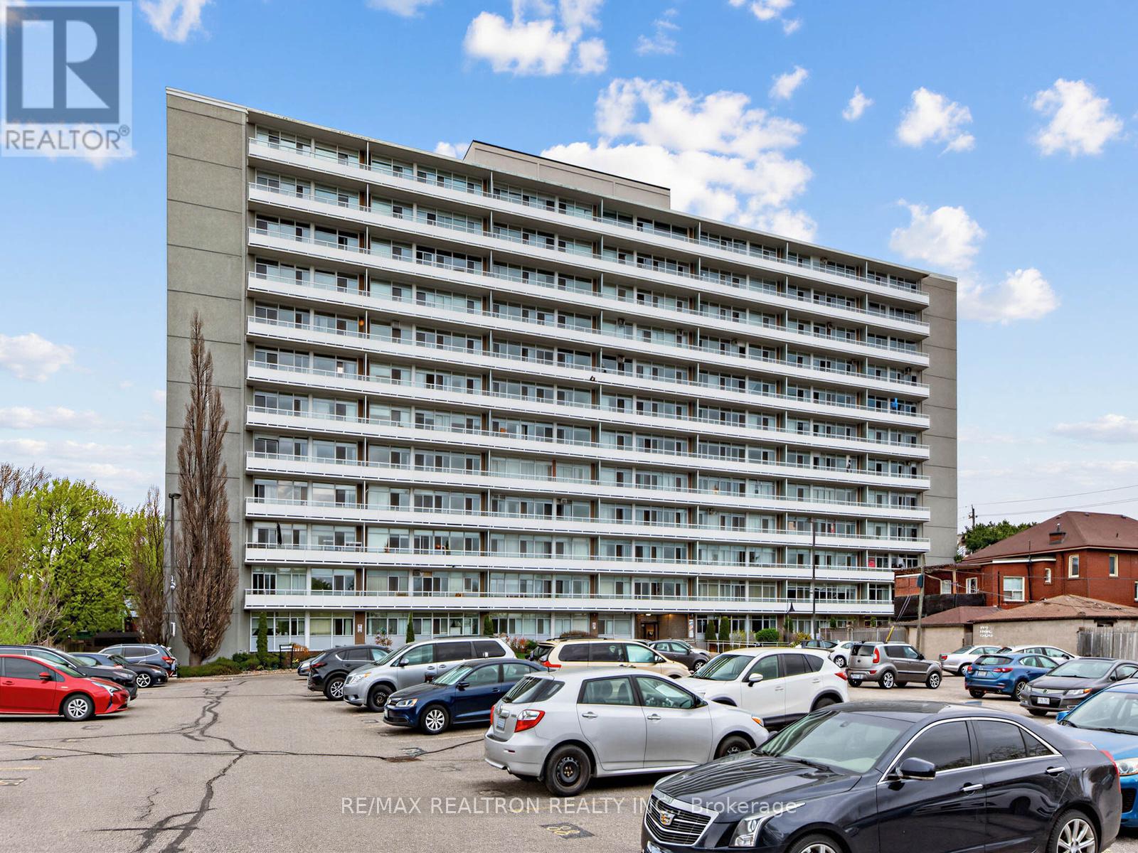 302 - 580 CHRISTIE STREET, Toronto (Wychwood), Ontario M6G3E3