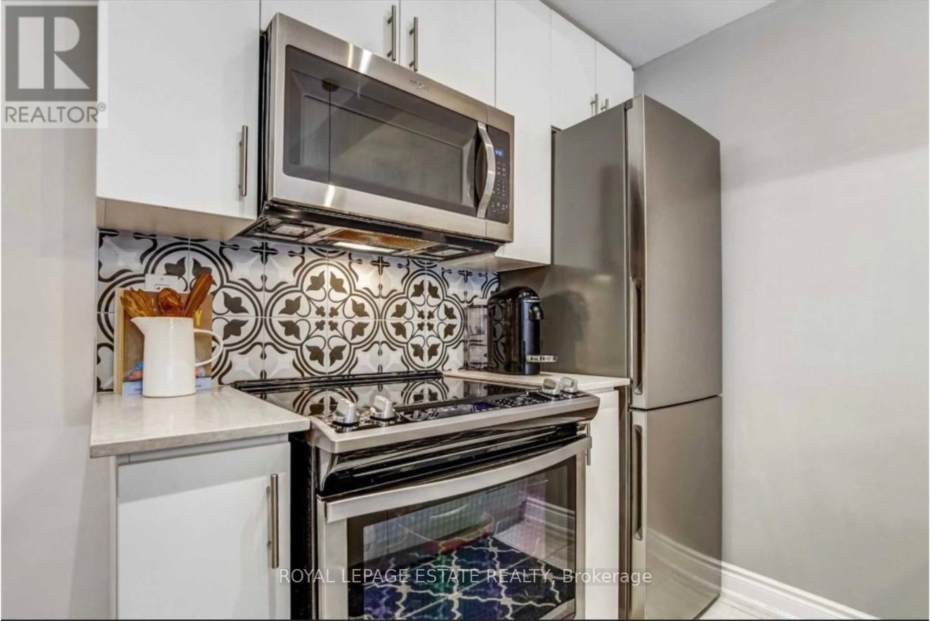 Row / Townhouse for Sale in 66 - 28 FIELDWAY ROAD|Toronto (Islington-City Centre West), Ontario M8Z0E3 4