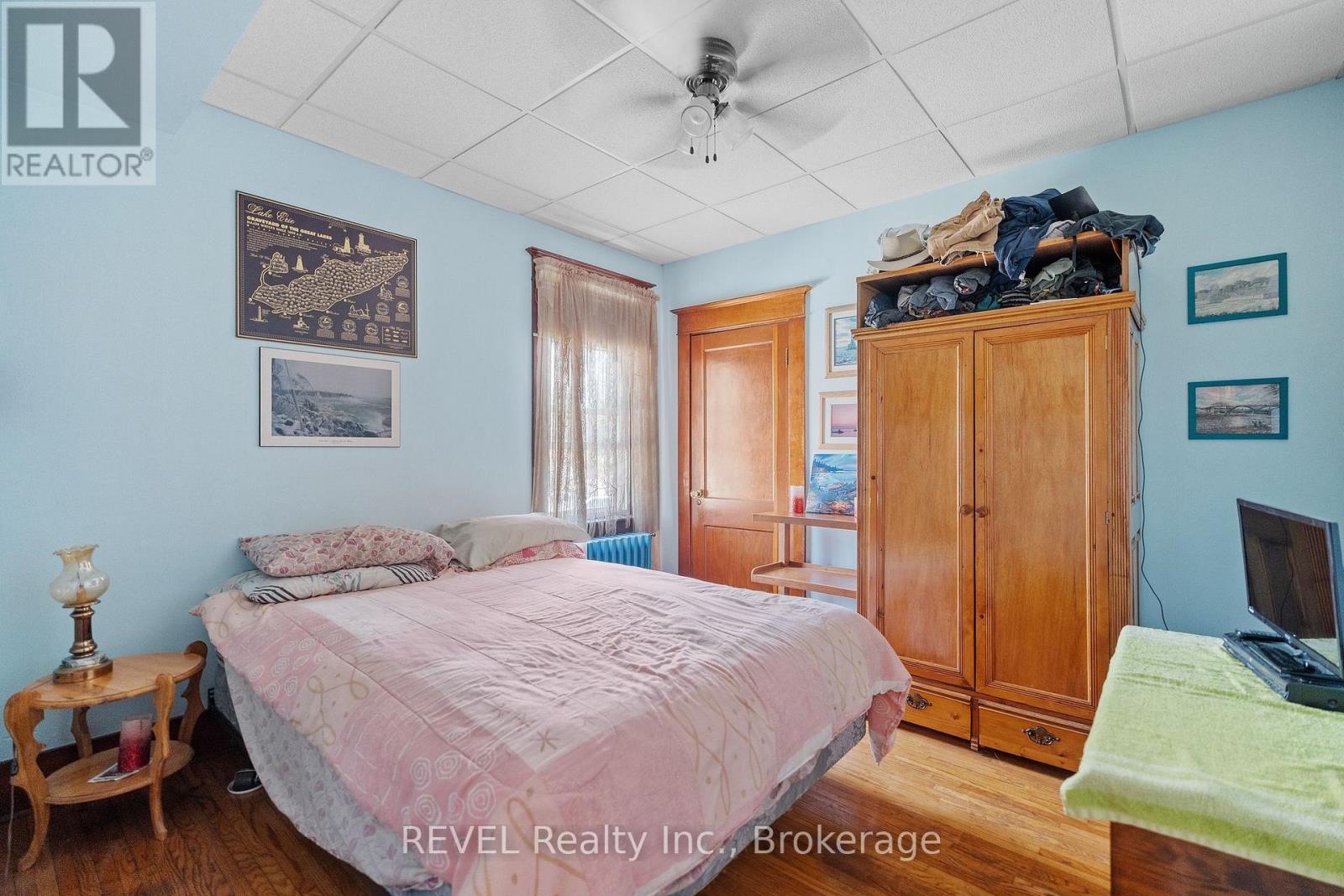 property-image