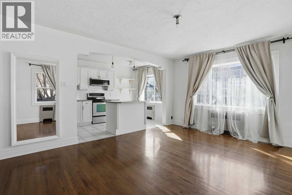 Apartment for Sale in 3, 330 19 Avenue SW|Calgary, Alberta T2S0C9 3