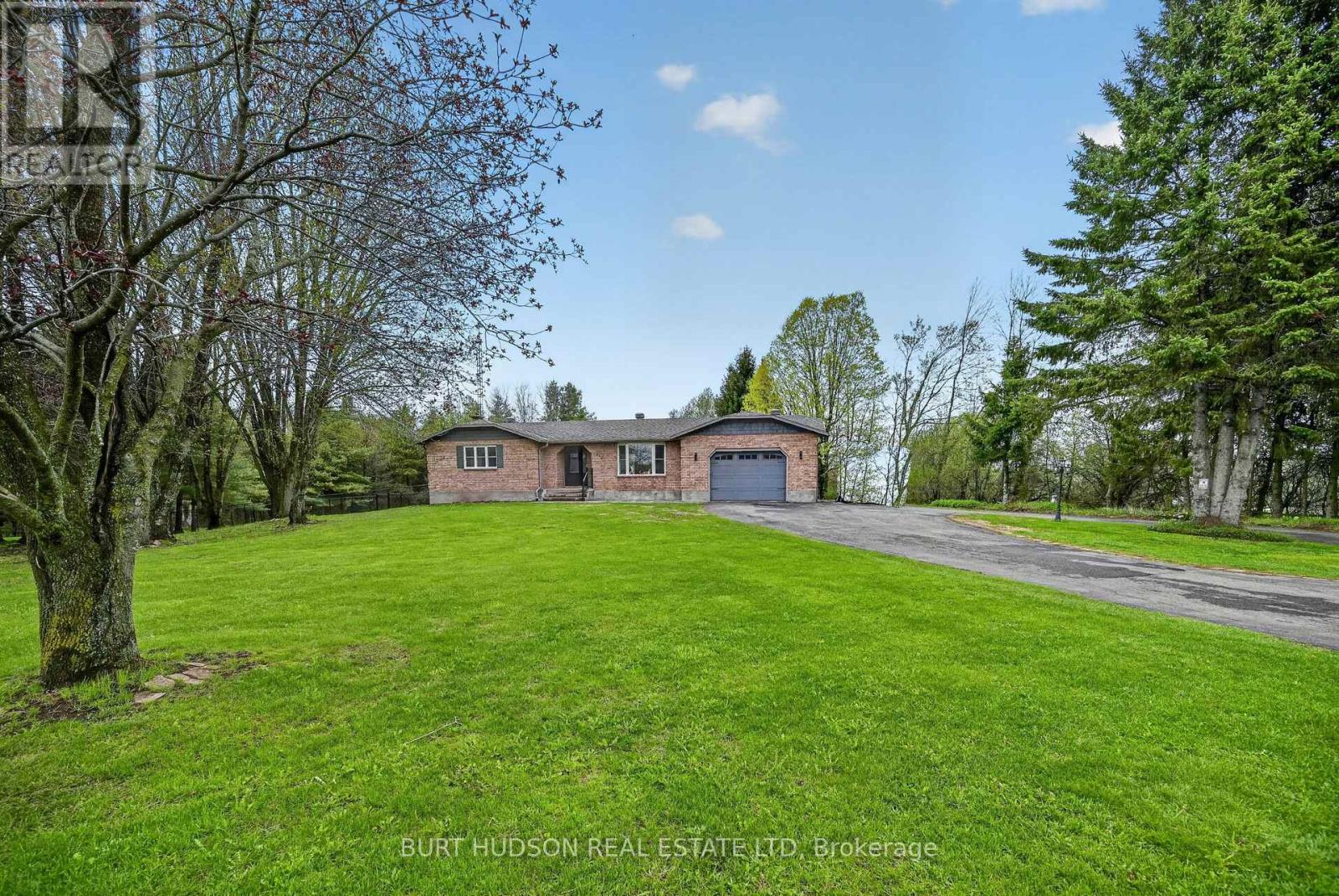 For sale: 440 COUNTY ROAD 42 ROAD, Athens, Ontario K0E1B0 - X12903328 ...