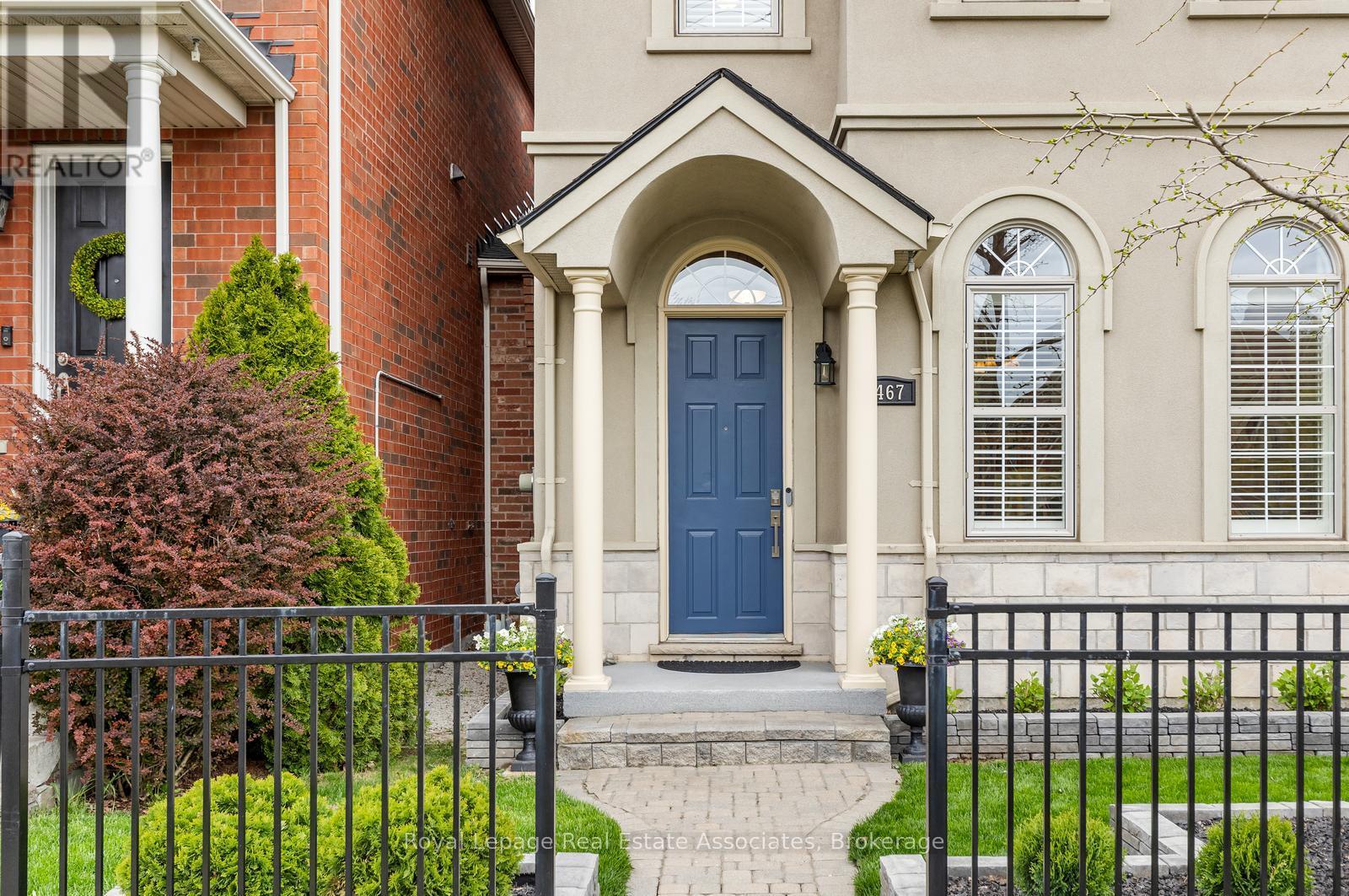 Row / Townhouse for Sale in 3467 EGLINTON AVENUE W|Mississauga (Churchill Meadows), Ontario L5M7T7 3