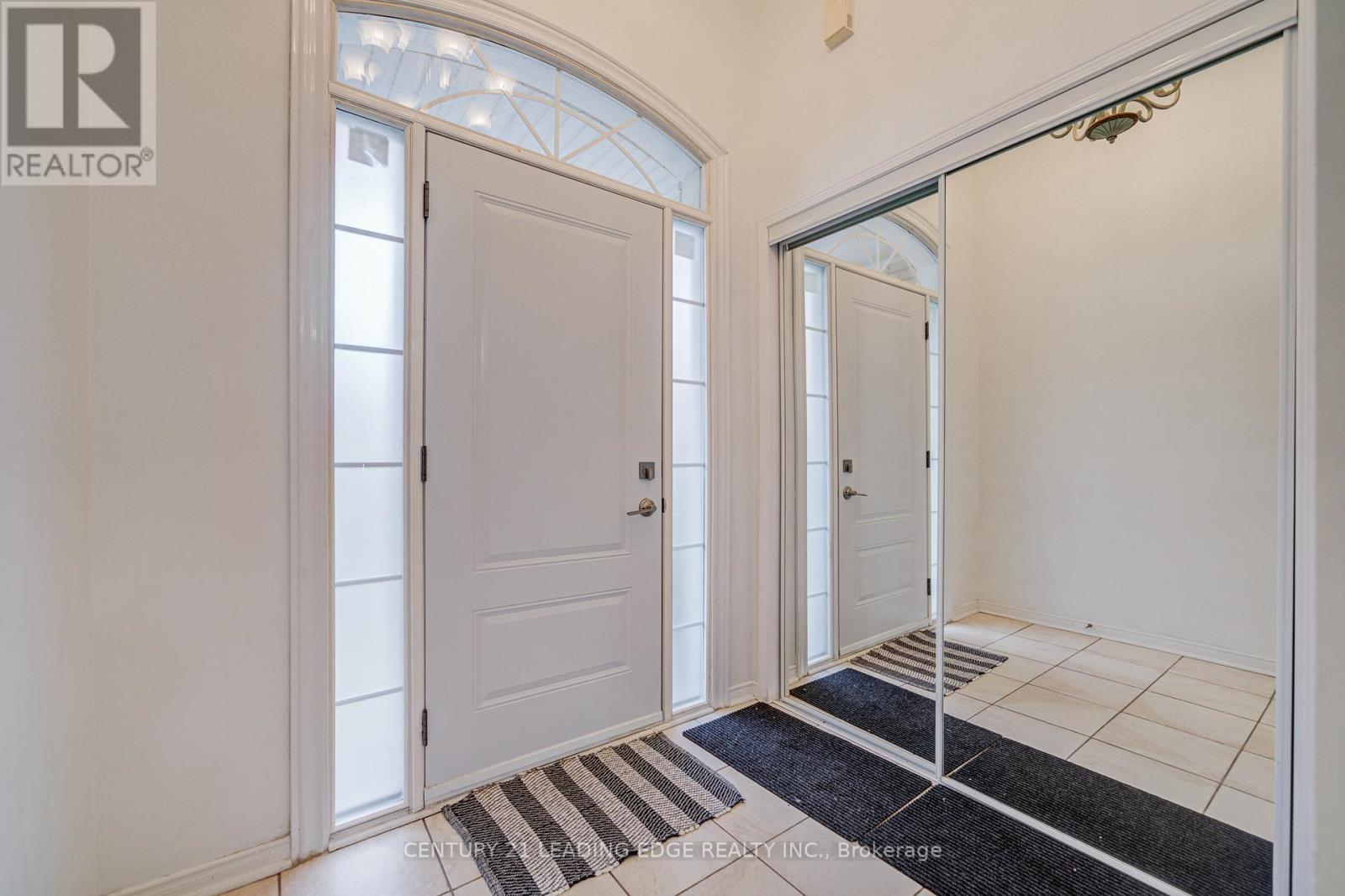 Row / Townhouse for Sale in 6604 OPERA GLASS CRESCENT|Mississauga (Meadowvale Village), Ontario L5W1R8 5