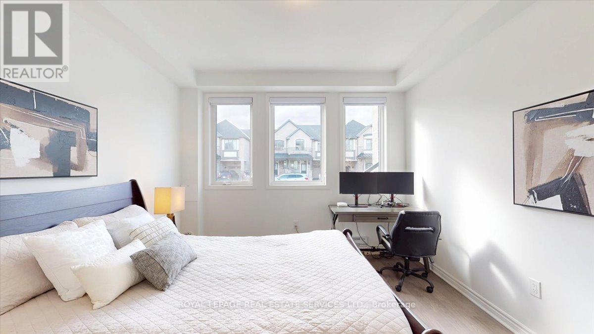 Row / Townhouse for Sale in 1176 WHEAT BOOM DRIVE|Oakville (JM Joshua Meadows), Ontario L6H7W4 5