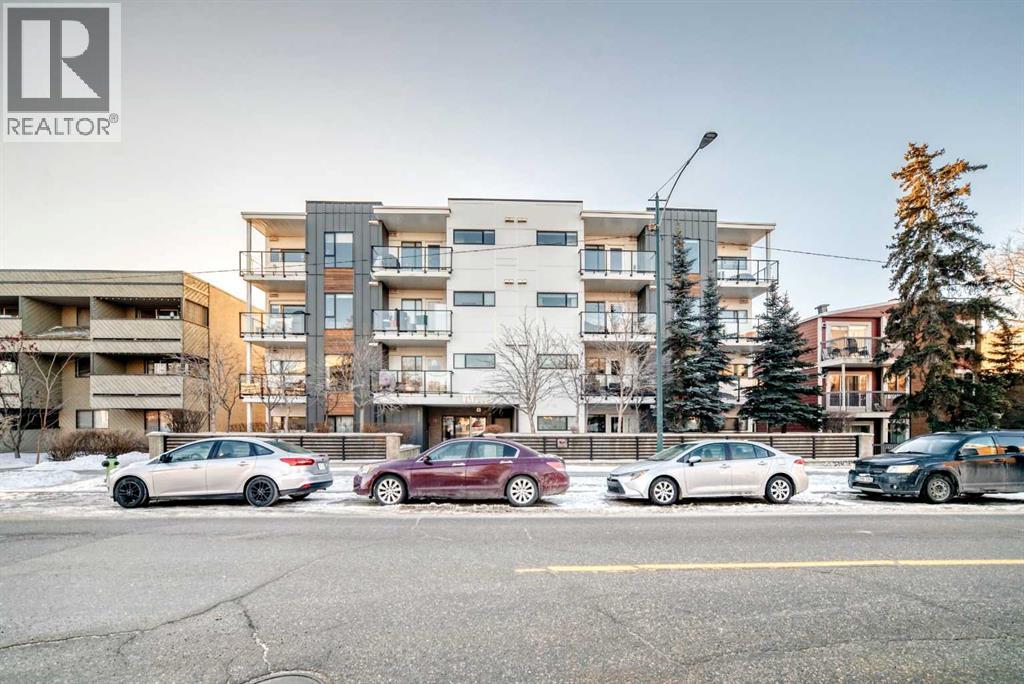 Apartment for Sale in 105, 1521 26 Avenue SW|Calgary, Alberta T2T1C4