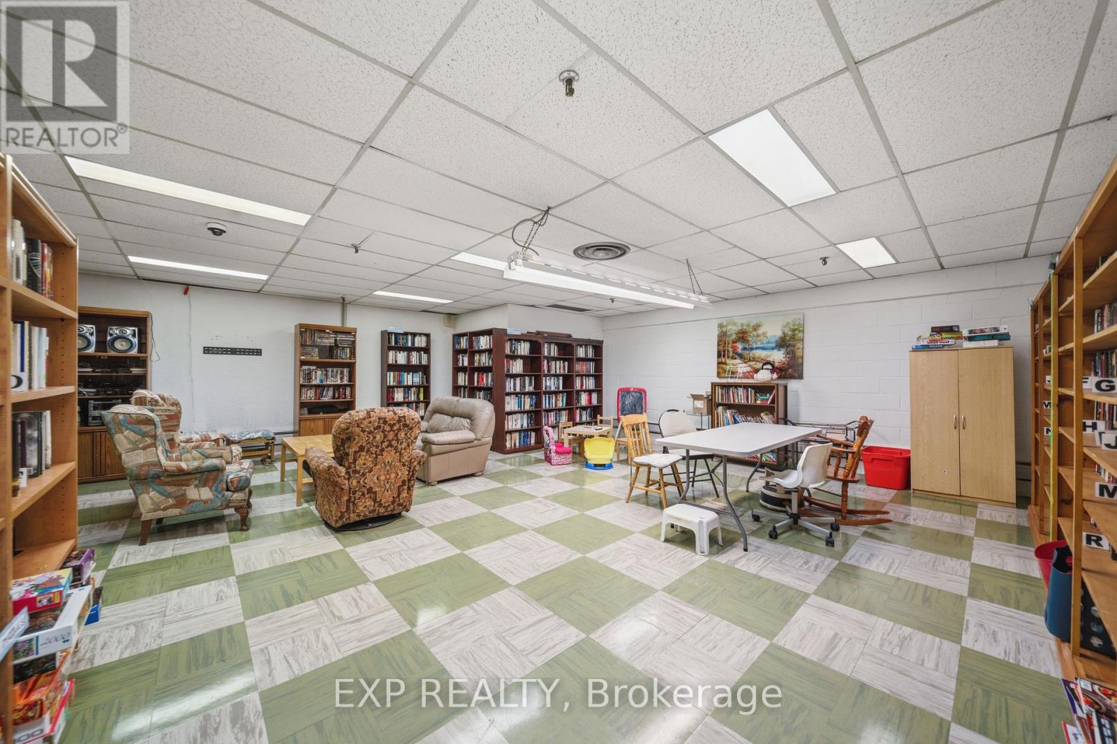 property-image