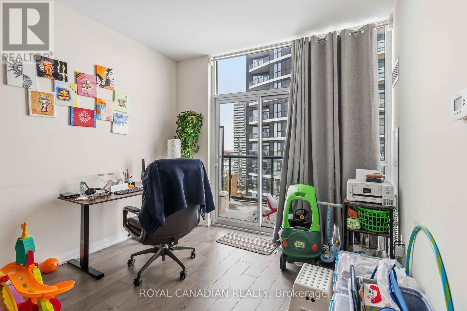 property-image