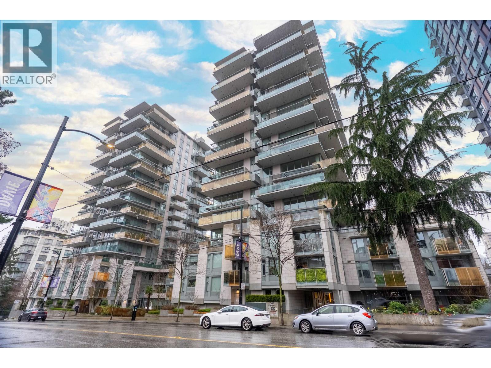 203 1365 DAVIE STREET|Vancouver, British Columbia V6E1N5