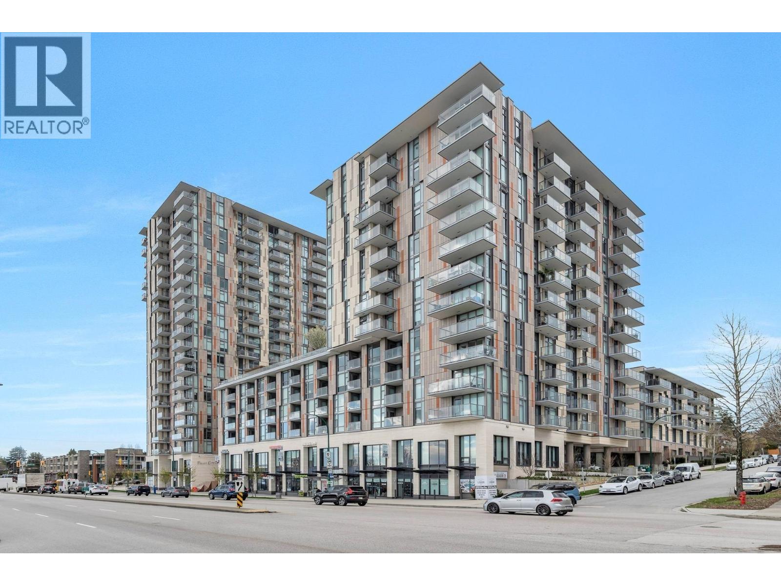 905 8181 CHESTER STREET|Vancouver, British Columbia V5X0J9
