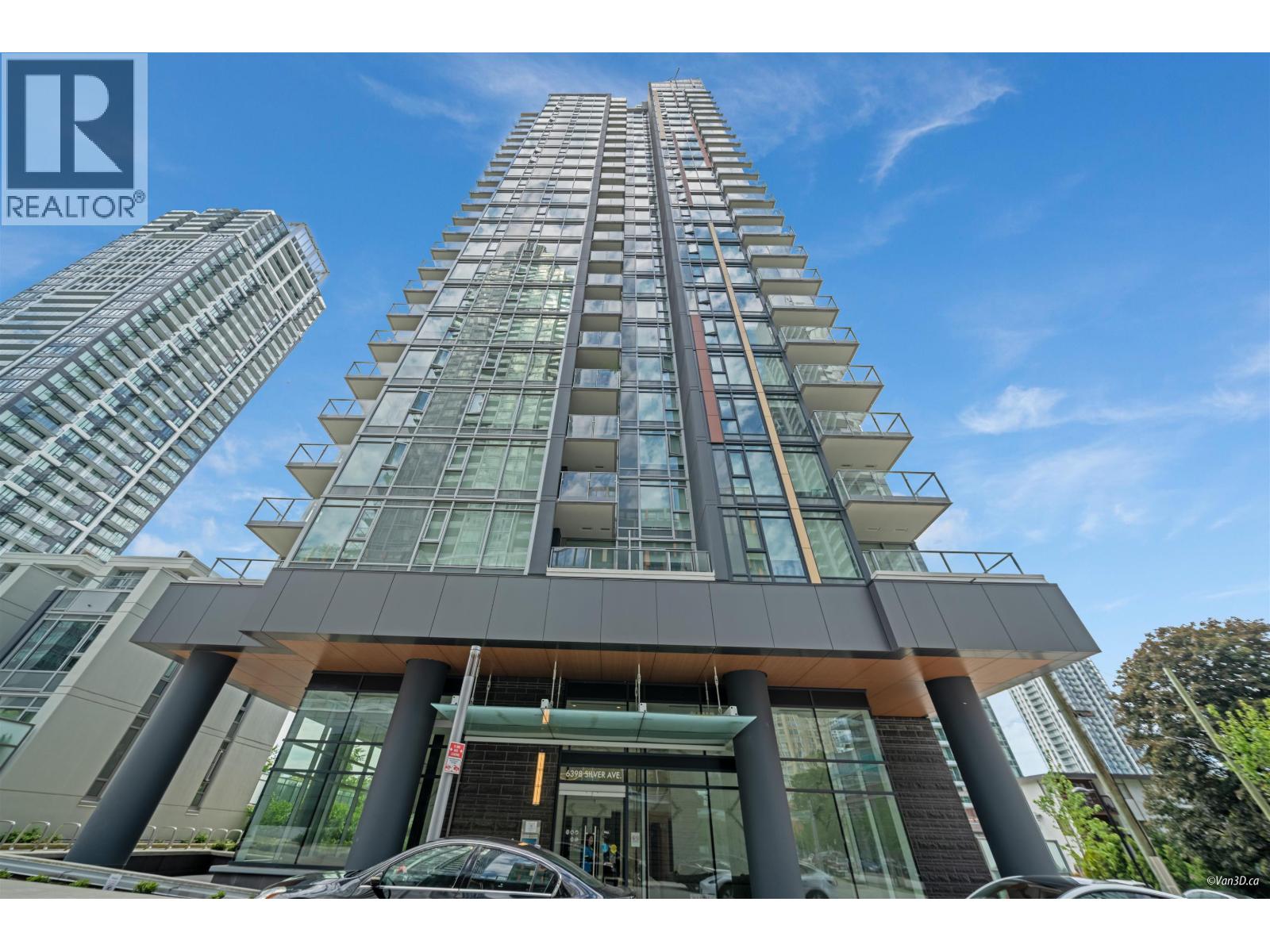 606 6398 SILVER AVENUE|Burnaby, British Columbia V5H0K7