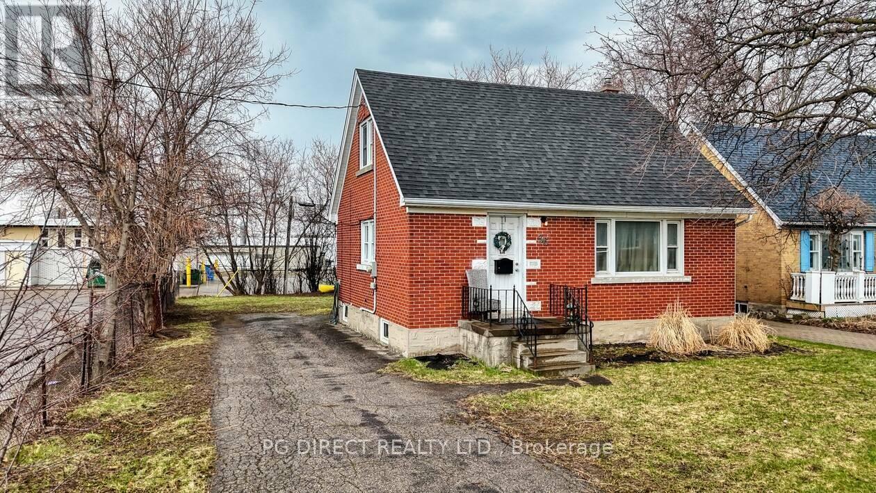 36 EDNA STREET, Kitchener, Ontario N2H2E3