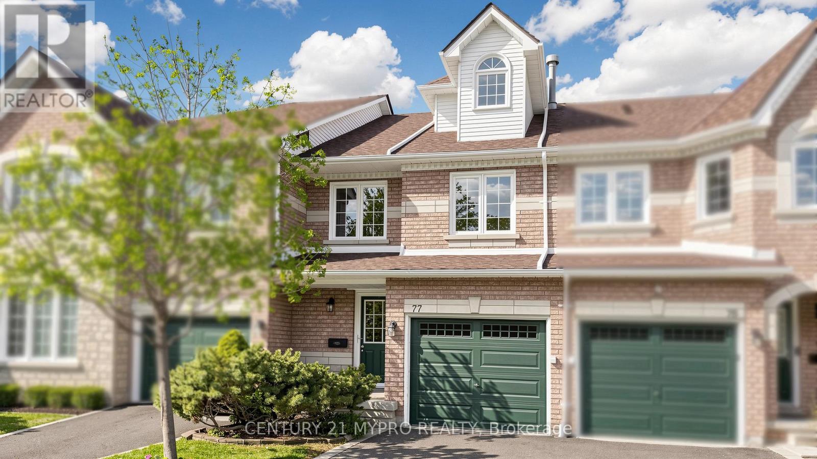 Row / Townhouse for Sale in 77 - 455 APACHE COURT|Mississauga (Hurontario), Ontario L4Z3W8 2