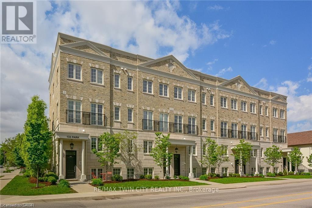 101 - 133 PARK STREET, Waterloo, Ontario N2L6L7