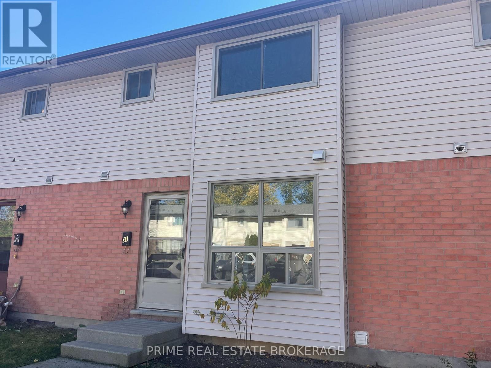 31 - 135 BELMONT DRIVE, London South (South O), Ontario N6J4J3