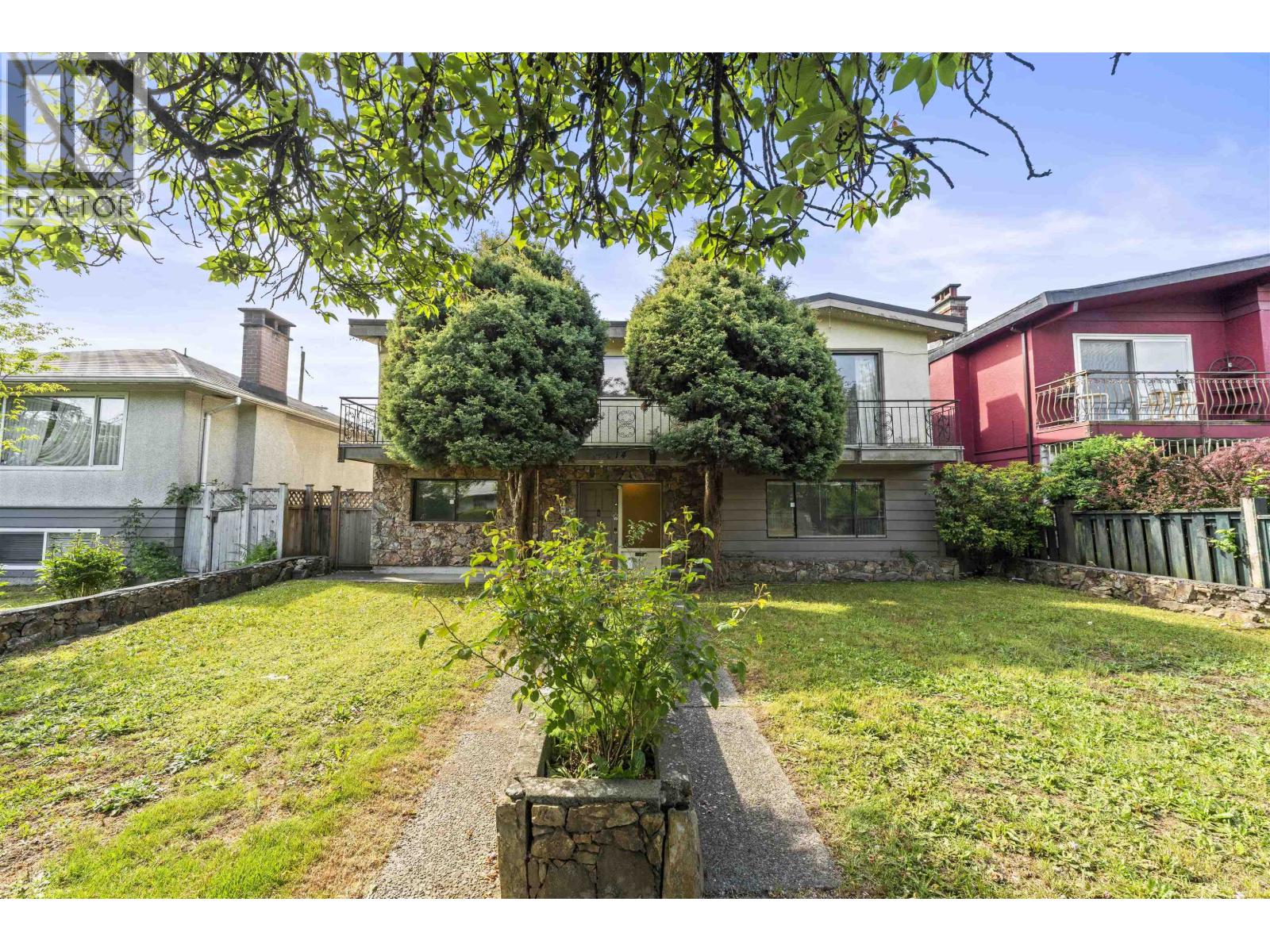 2514 E 49TH AVENUE|Vancouver, British Columbia V5S1J5