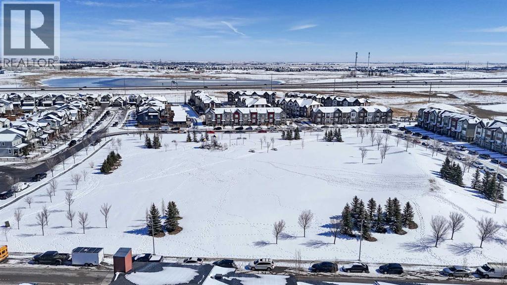 Apartment for Sale in 4311, 99 Copperstone Park|Calgary, Alberta T2Z5C9 5