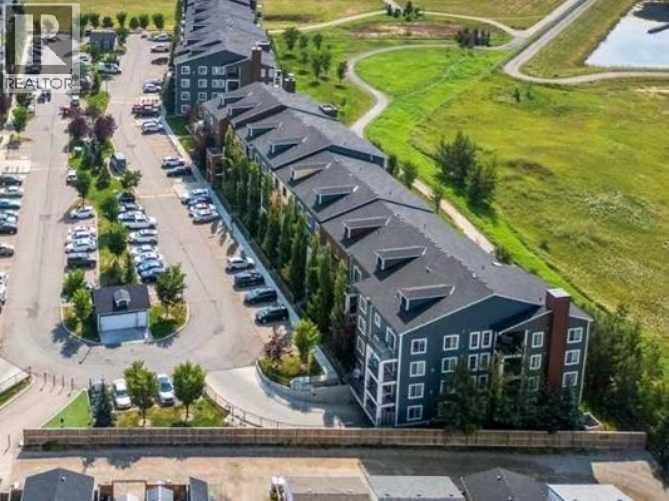 Apartment for Sale in 4311, 99 Copperstone Park|Calgary, Alberta T2Z5C9 2