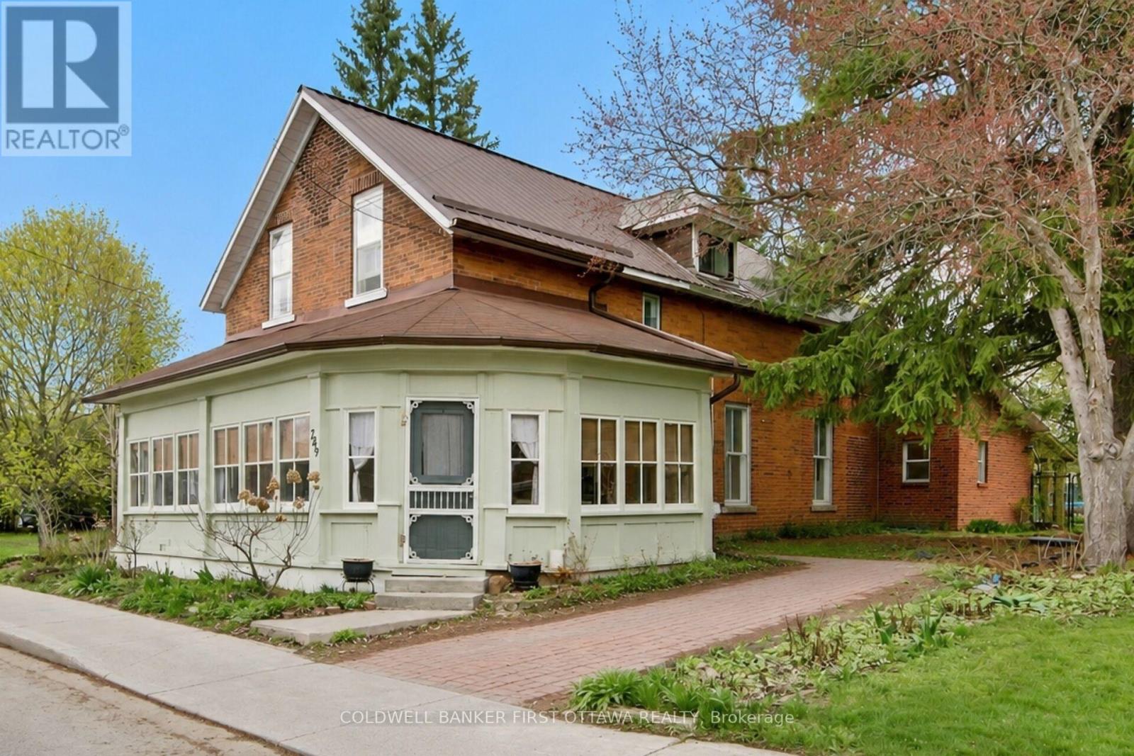property-image