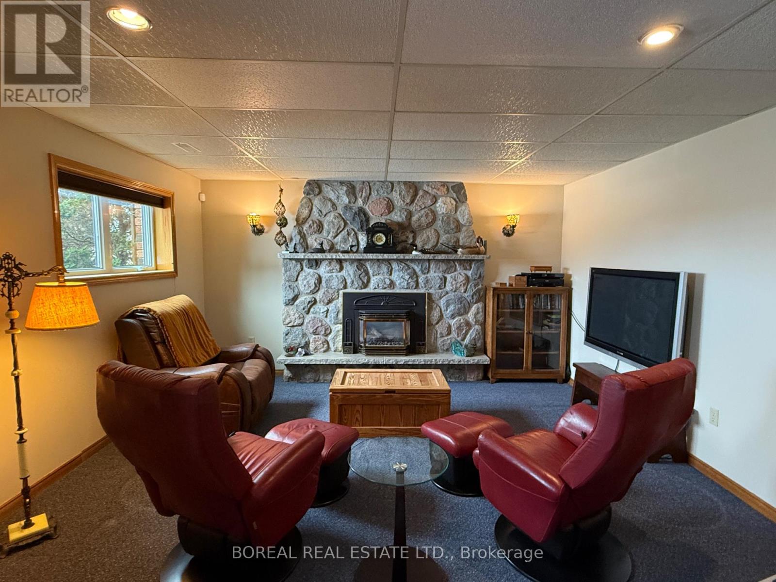 property-image