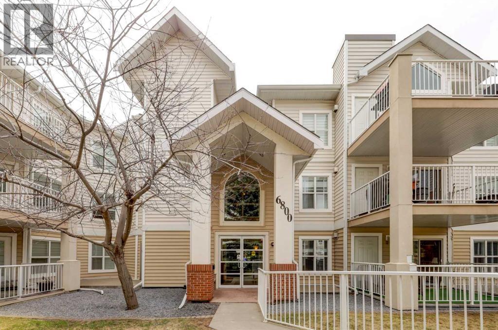 Apartment for Sale in 101, 6800 Hunterview Drive NW|Calgary, Alberta T2K6K5