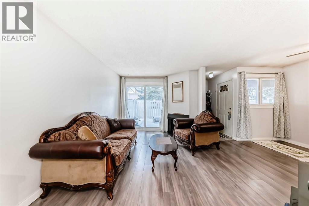 Row / Townhouse for Sale in 25, 3745 Fonda Way SE|Calgary, Alberta T2A5W7 4