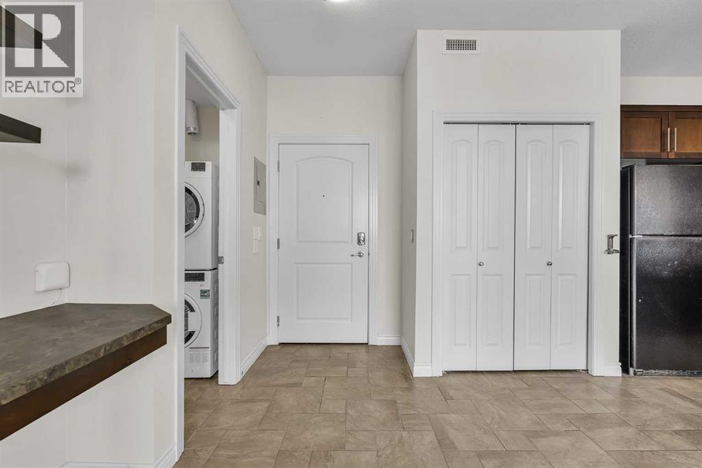 Apartment for Sale in 415, 26 Val Gardena View SW|Calgary, Alberta T3H2V9 3