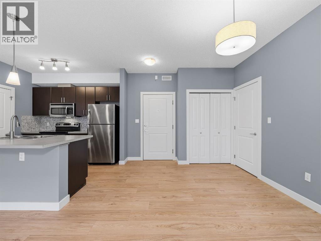 Apartment for Sale in 216, 11 Millrise Drive SW|Calgary, Alberta T2Y0K7 5