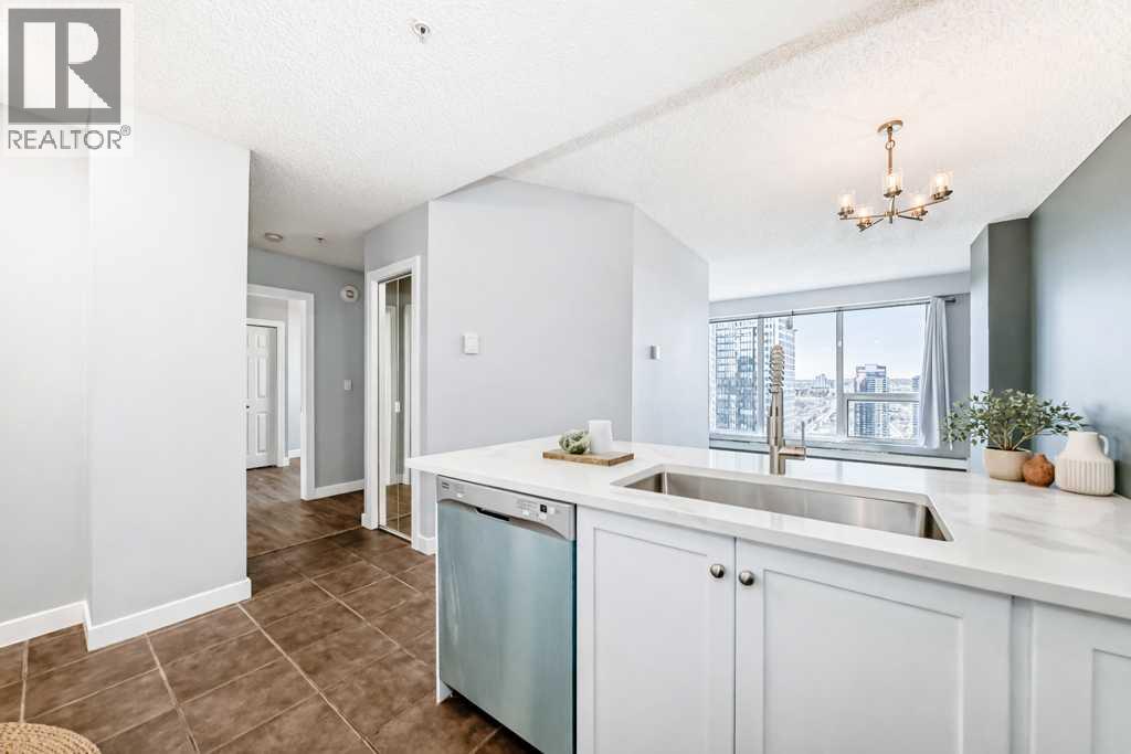 Apartment for Sale in 2507, 1053 10 Street SW|Calgary, Alberta T2R1S6 4