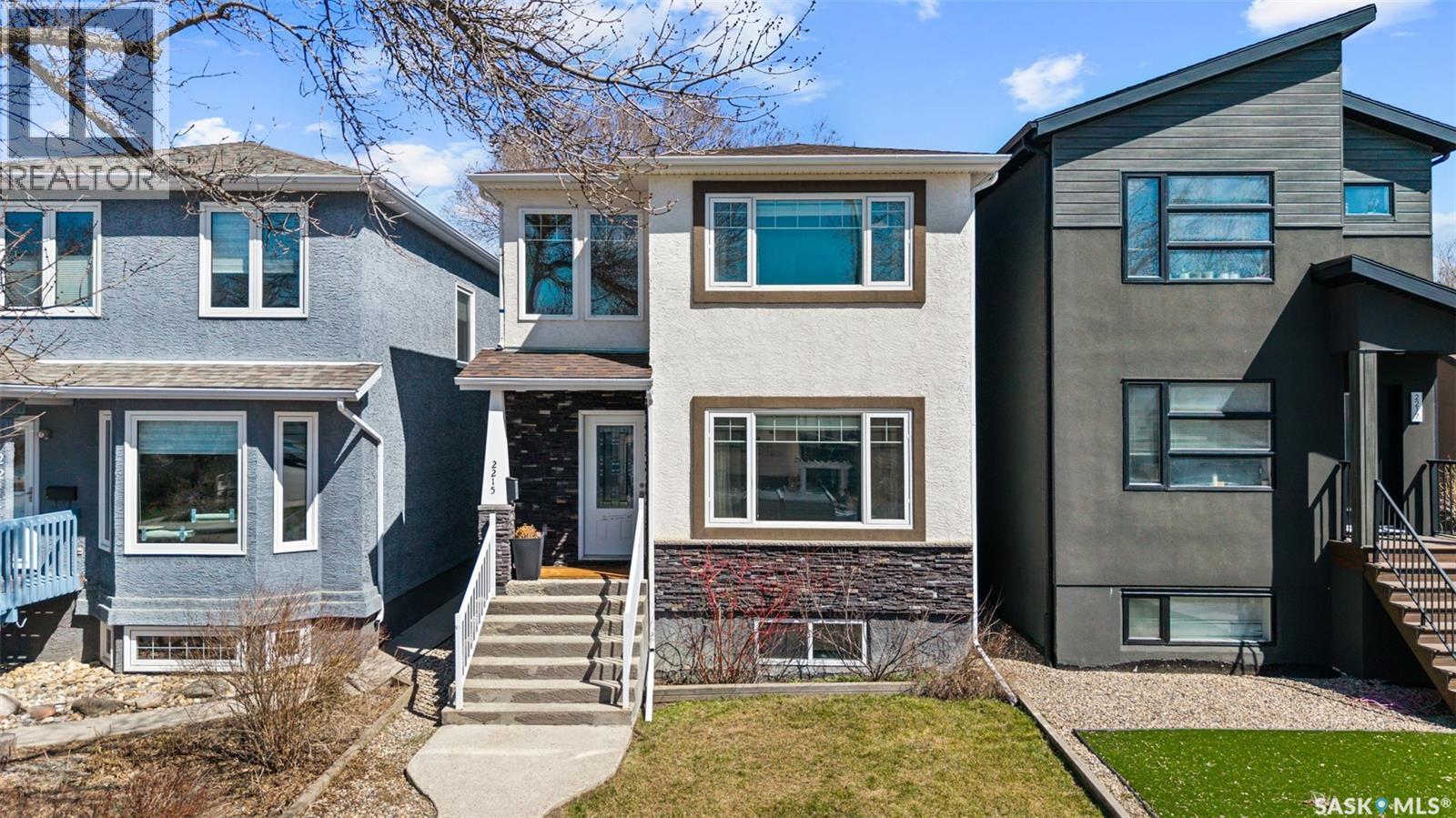 2215 Wascana STREET