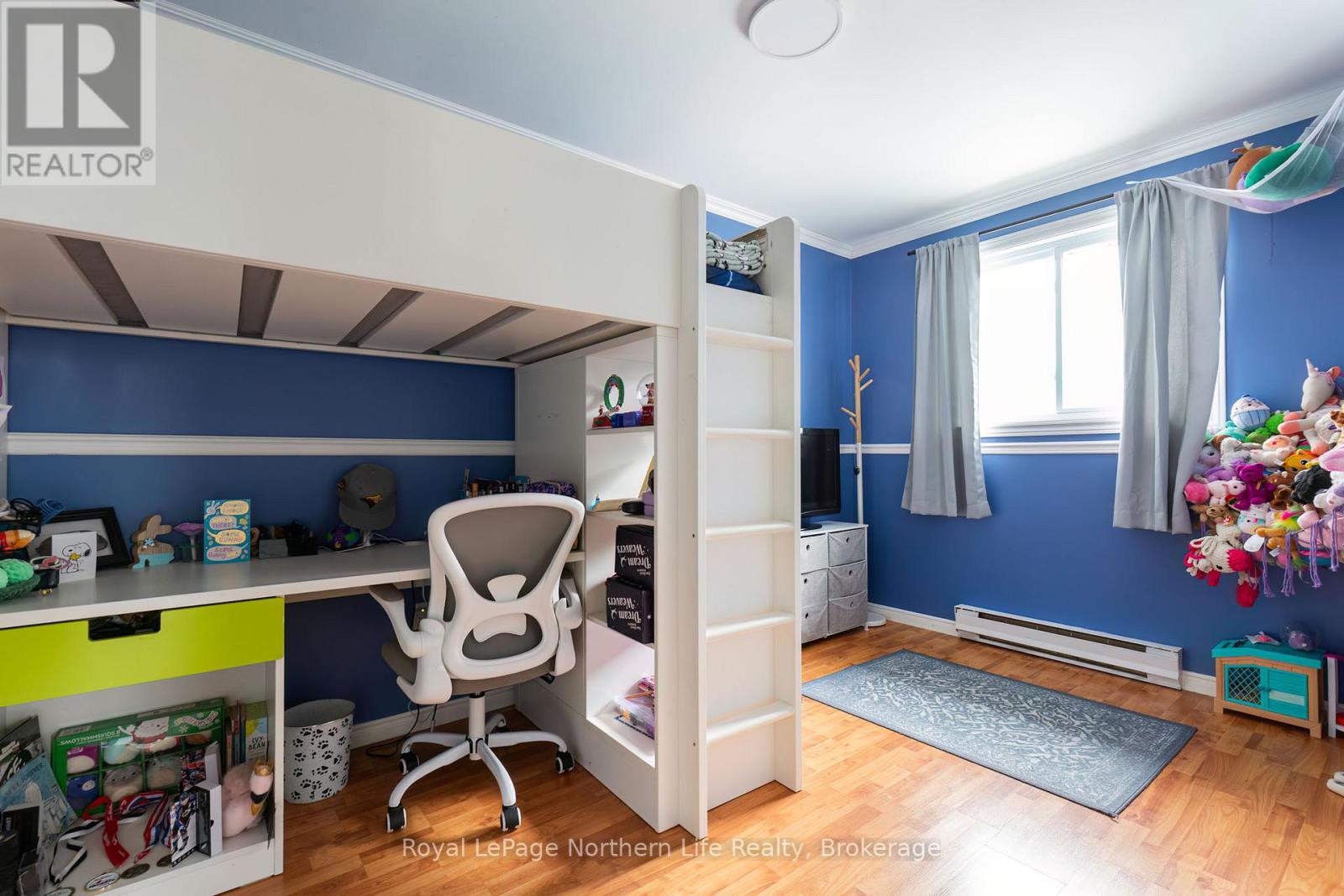 property-image