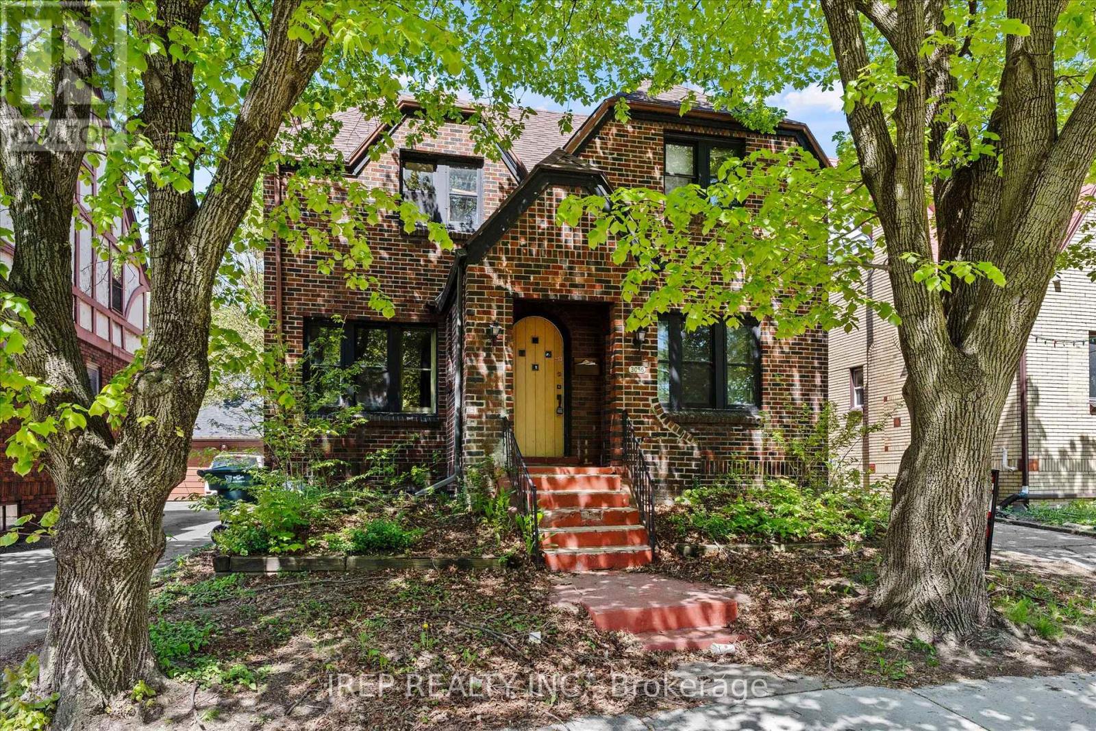 property-image