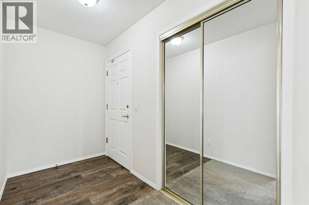Apartment for Sale in 2309, 2309 Hawksbrow Point NW|Calgary, Alberta T3G4C9 2