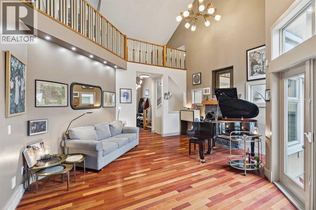 Row / Townhouse for Sale in 3009 Patricia Landing SW|Calgary, Alberta T2T6P5 4