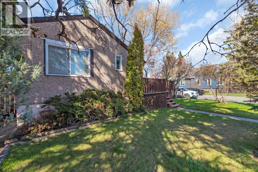 House for Sale in 426 8 Avenue NE|Calgary, Alberta T2E0R2