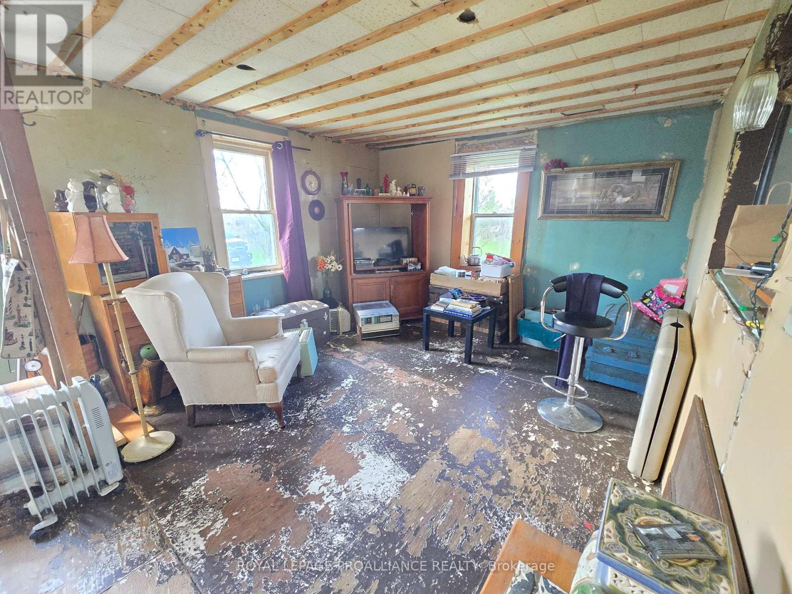 property-image