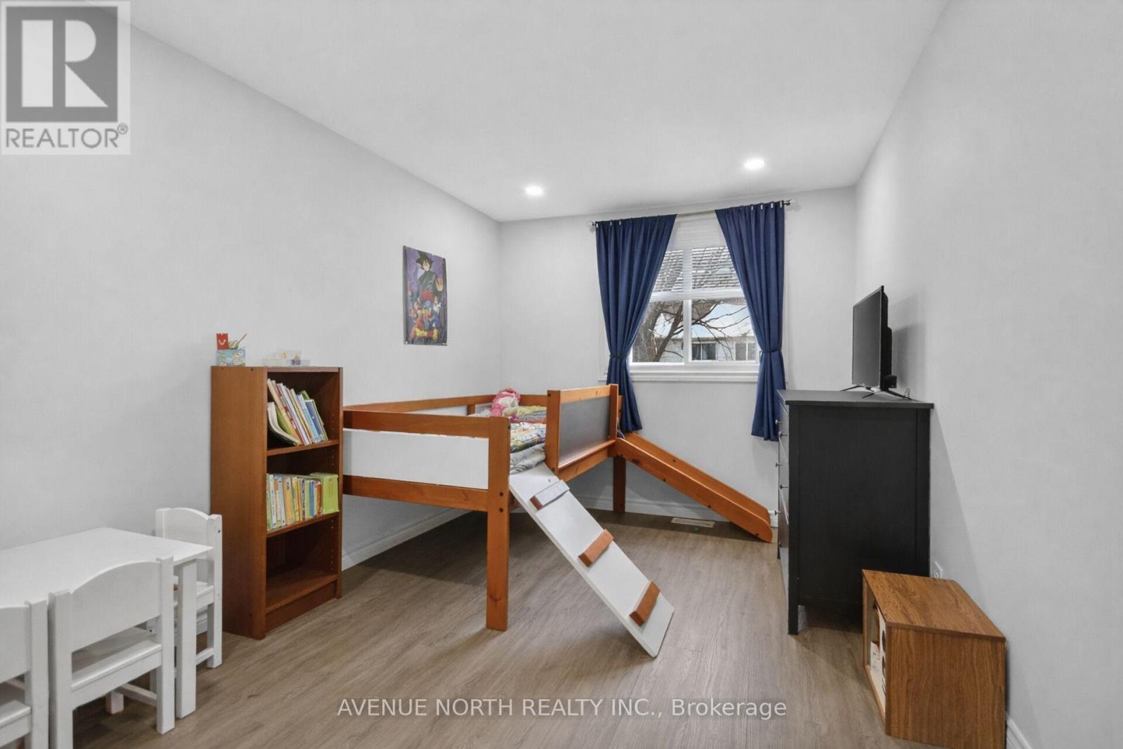 property-image