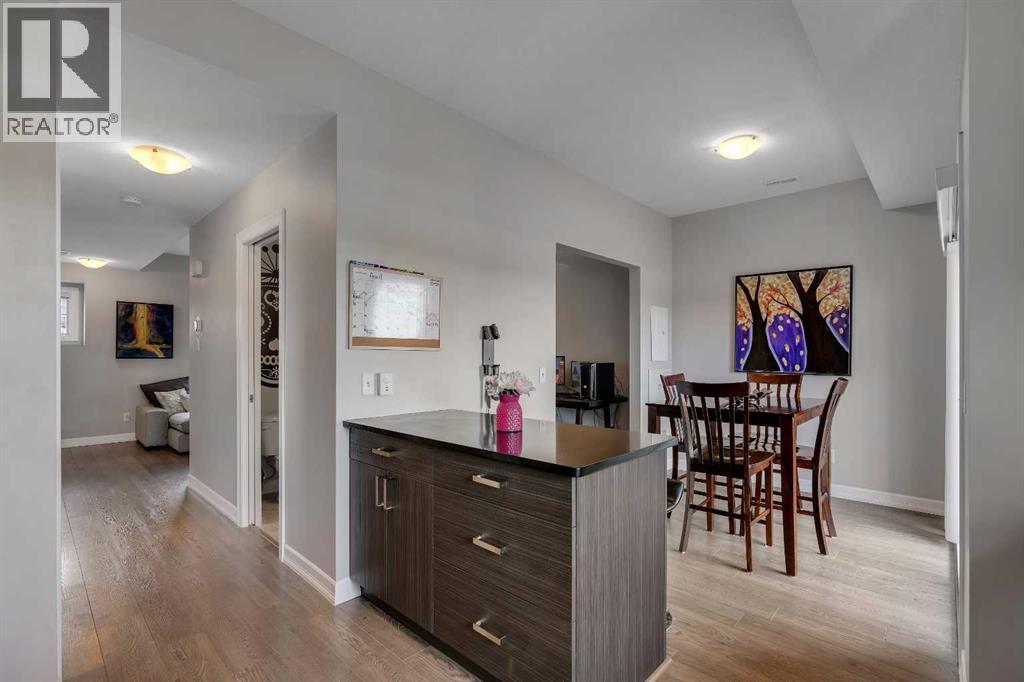 Row / Townhouse for Sale in 414, 121 Copperpond Common SE|Calgary, Alberta T2Z5B6 4