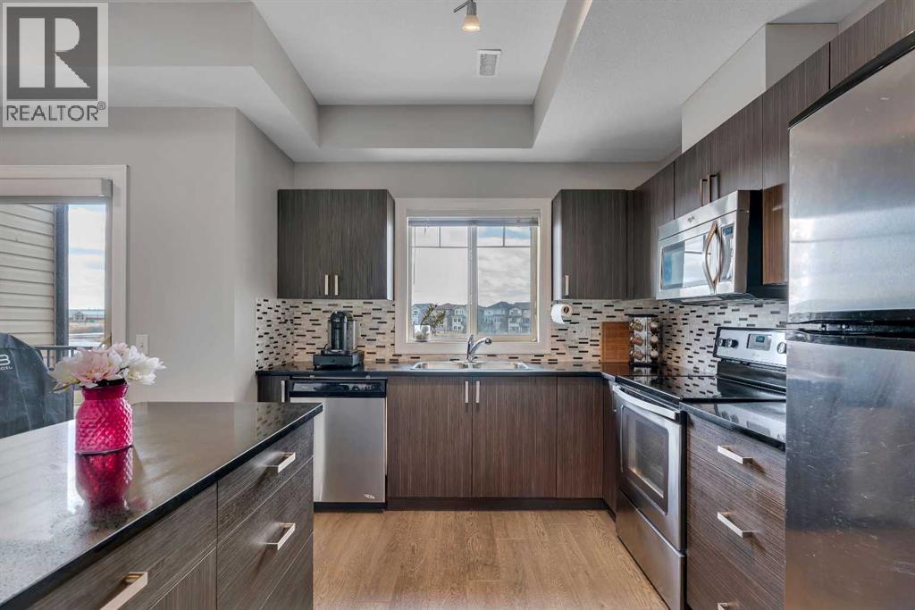 Row / Townhouse for Sale in 414, 121 Copperpond Common SE|Calgary, Alberta T2Z5B6 3
