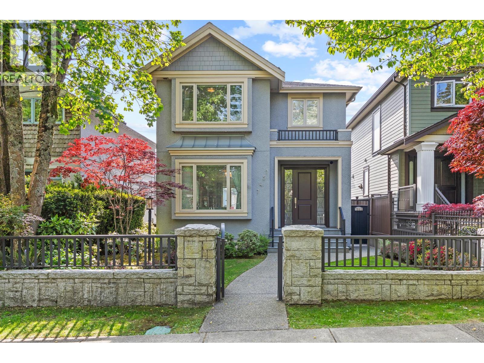 7547 SELKIRK STREET|Vancouver, British Columbia V6P4H3
