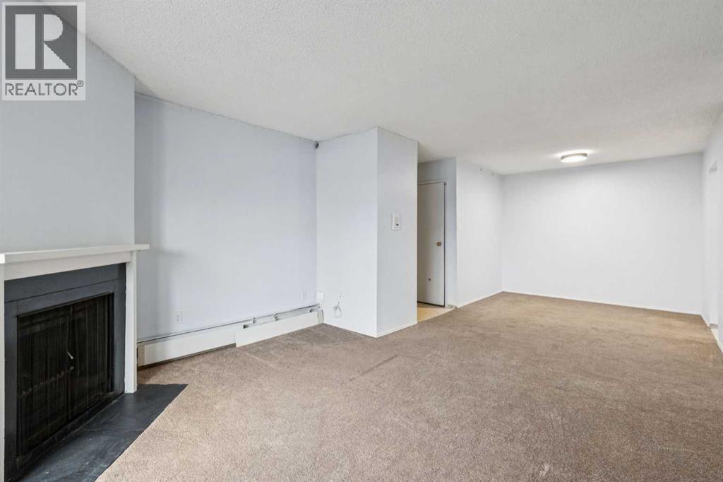 Apartment for Sale in 6310, 315 Southampton Drive SW|Calgary, Alberta T2W2T6 3