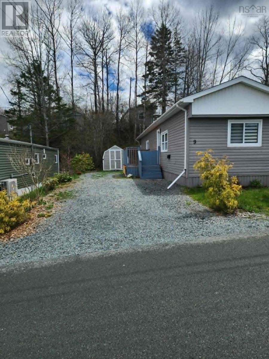 9 Heather Street, Middle Sackville, Nova Scotia B4E1C9