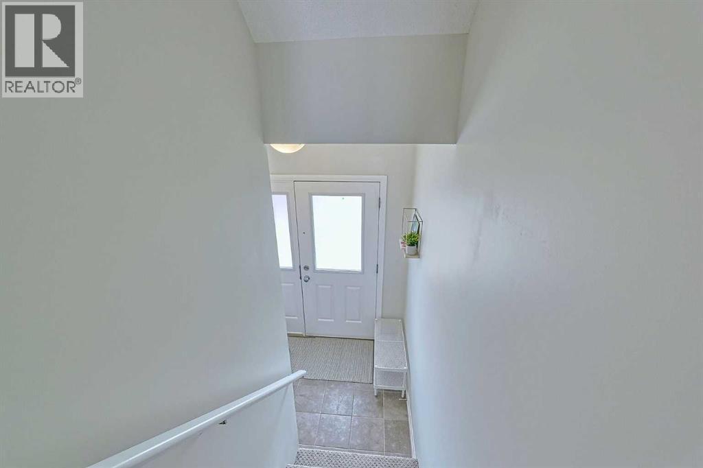 Row / Townhouse for Sale in 366, 130 New Brighton Way SE|Calgary, Alberta T2Z1H6 5