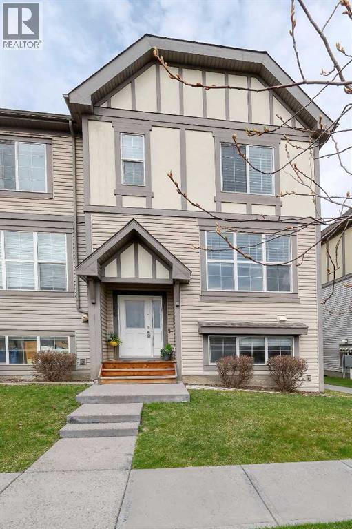 Row / Townhouse for Sale in 366, 130 New Brighton Way SE|Calgary, Alberta T2Z1H6 3
