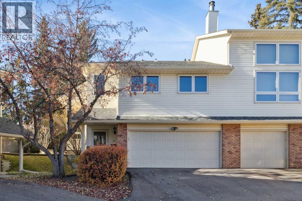 Duplex for Sale in 15 Millrise Lane SW|Calgary, Alberta T2Y2C2 5