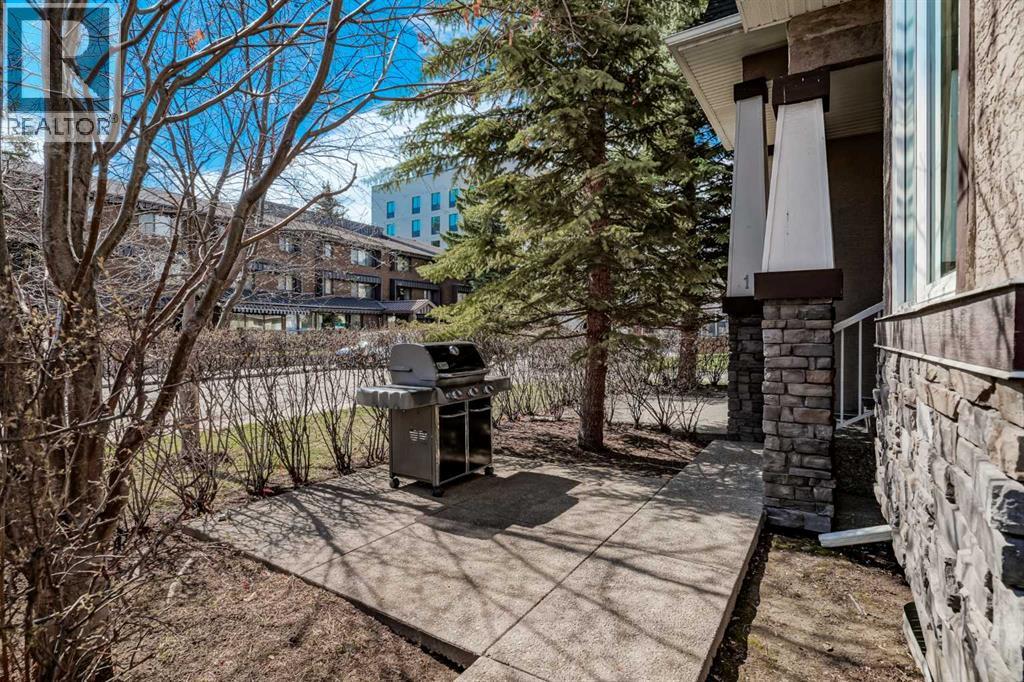 Row / Townhouse for Sale in 1, 523 34 Street NW|Calgary, Alberta T2N2X8 3