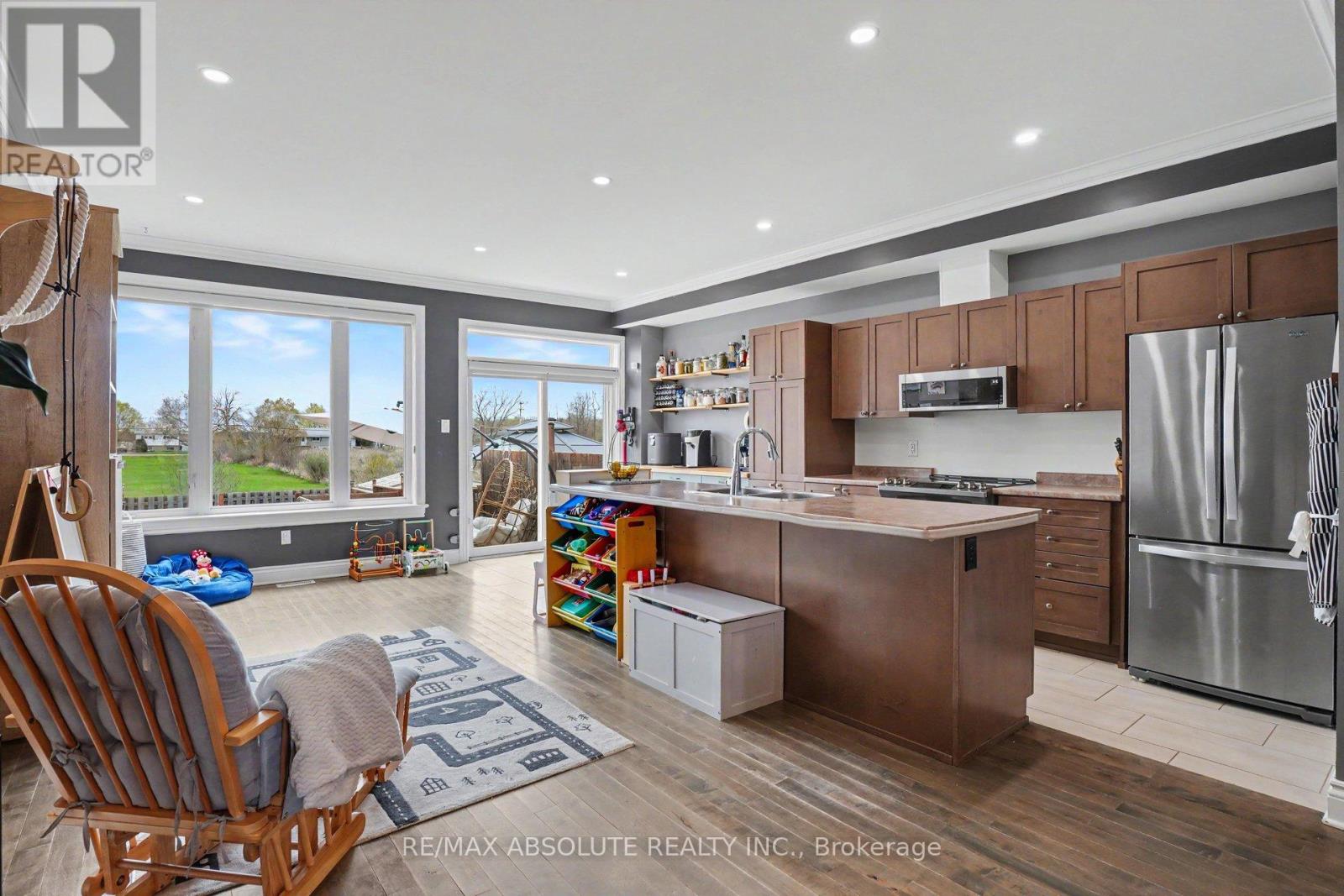 property-image